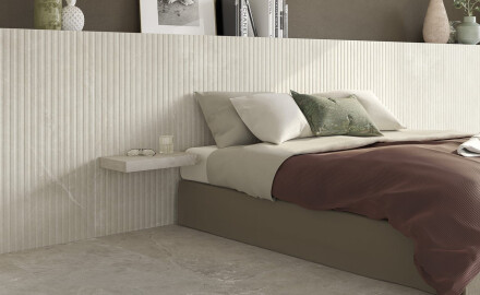 Gres cu textură striată pentru pardoseală, 60x120, gri deschis mat, A4H510 Rigat-One Ermetica Bianco