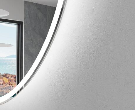 Oglindă cu LED Semilunară Modernă - Iluminare Eleganta pentru Baie W222 #2